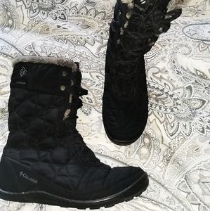 Columbia ladies winter boots size 8.5